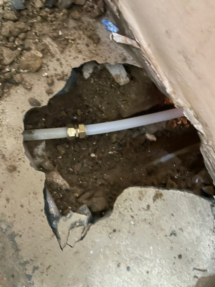 목포 산정동 주택 온수배관 누수 탐지 및 수선 - 전남 목포 산정동 배관 시공 사진 2