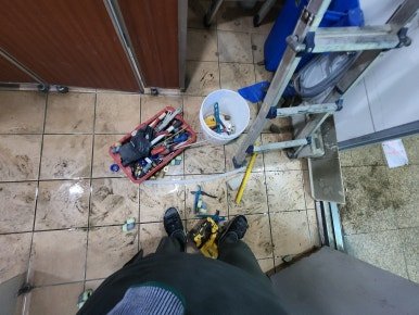 공장 화장실 천장 PPC 온수배관 누수 수리 - 광주광역시 배관 시공 사진 6