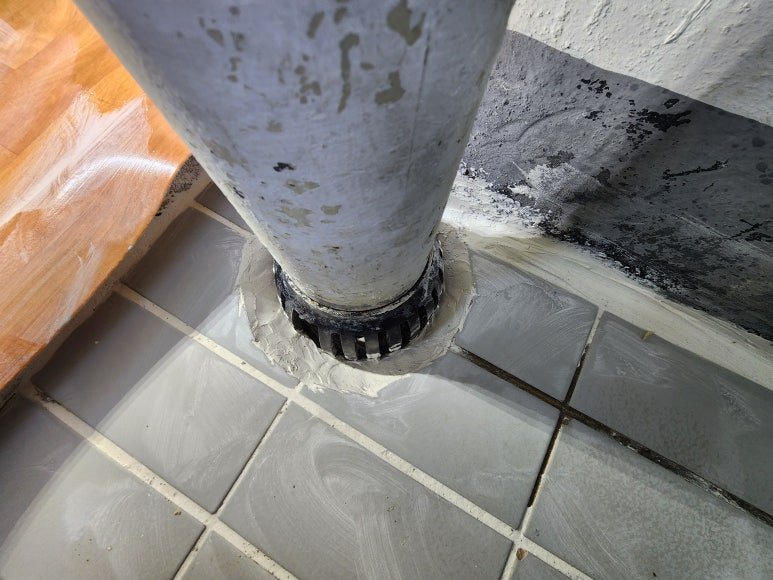 우수관 누수로 인한 방수 보수 및 우수관 재시공 - 광주광역시 배관 시공 사진 10